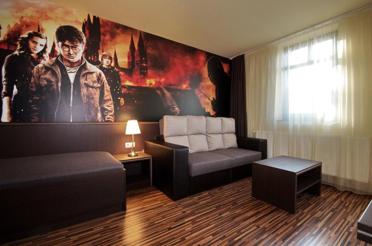 Corvin Apartman Gyula Ngoại thất bức ảnh